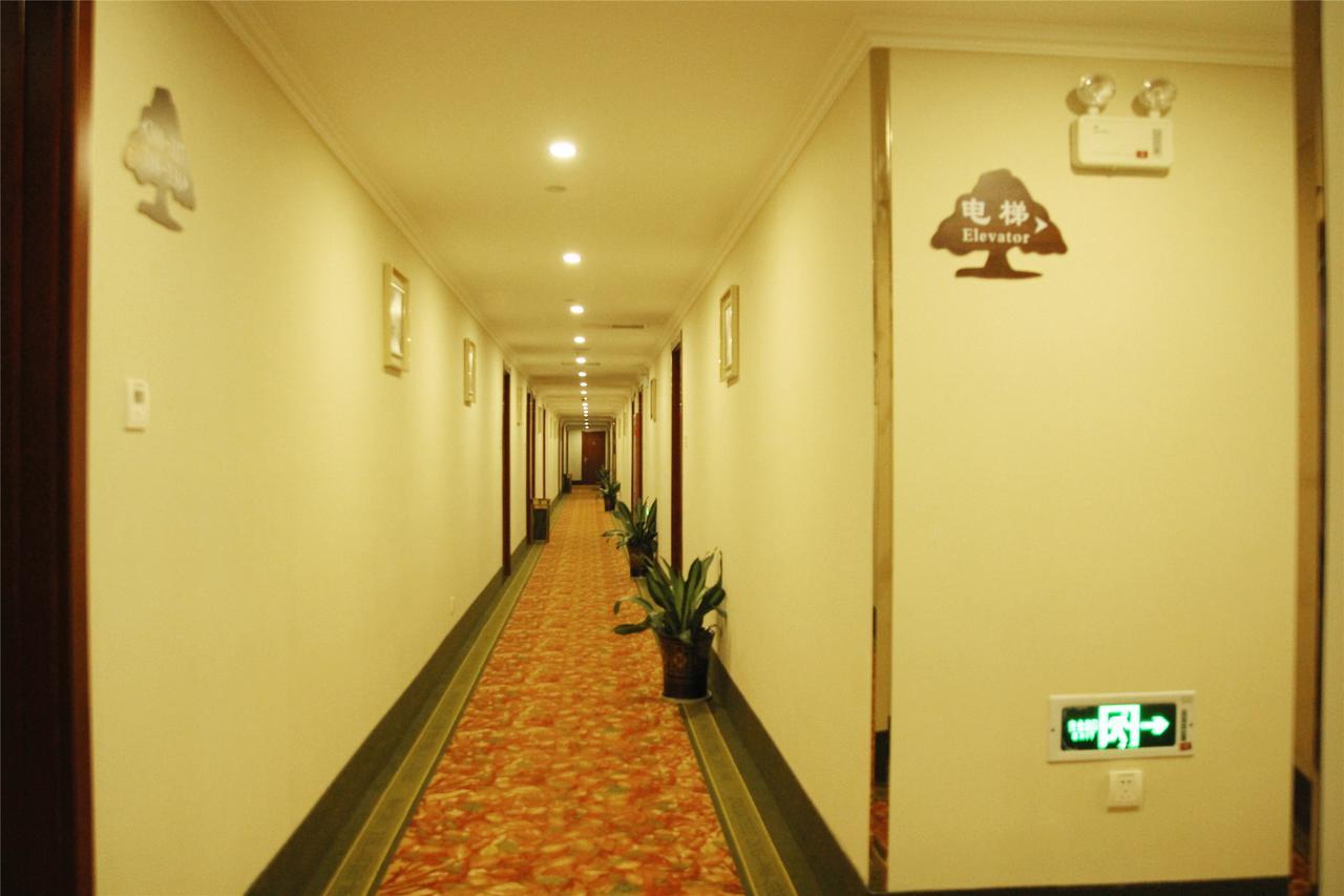 Greentree Inn Jiangsu Zhenjiang Jiangsu Science And Technology University Youth Square Express Hotel يانجتشو المظهر الخارجي الصورة