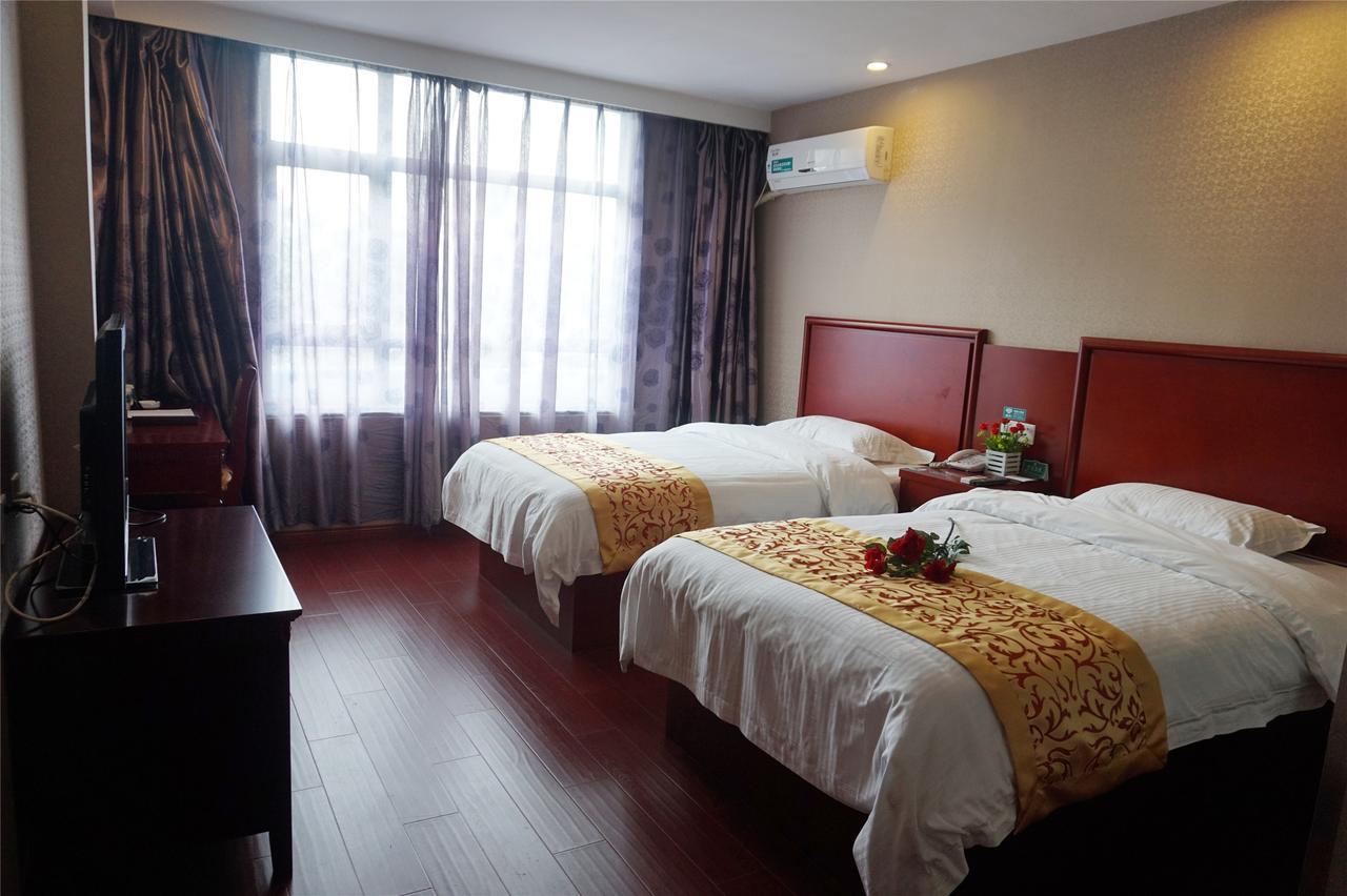 Greentree Inn Jiangsu Zhenjiang Jiangsu Science And Technology University Youth Square Express Hotel يانجتشو المظهر الخارجي الصورة